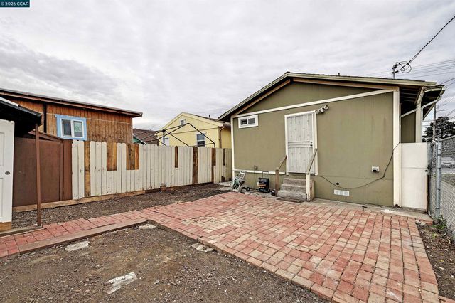 901 Florida Ave, Richmond, CA 94804