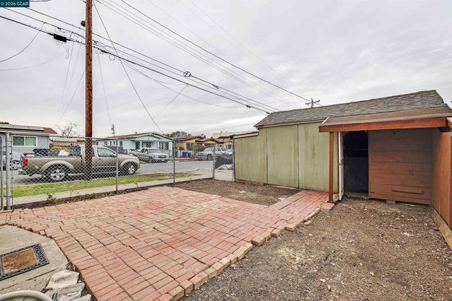901 Florida Ave, Richmond, CA 94804