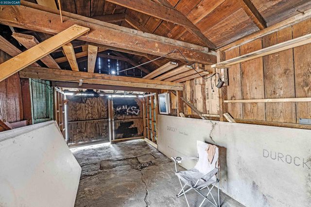 901 Florida Ave, Richmond, CA 94804