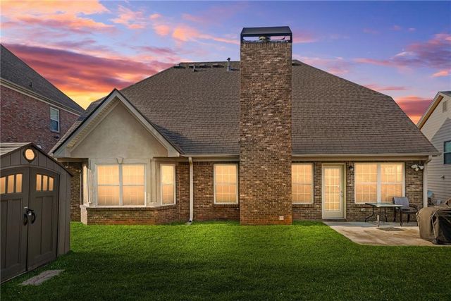 7886 Gossamer Drive, Fairburn, GA 30213