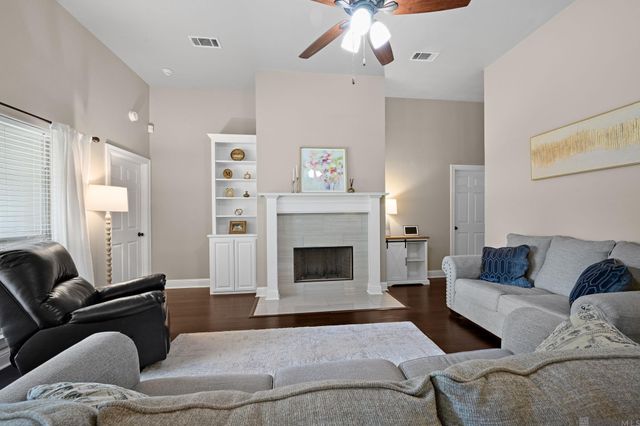 16335 Somersby, Baton Rouge, LA 70817
