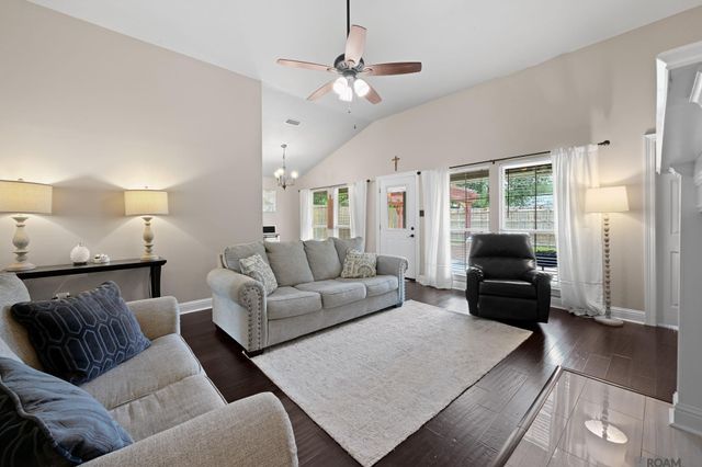 16335 Somersby, Baton Rouge, LA 70817