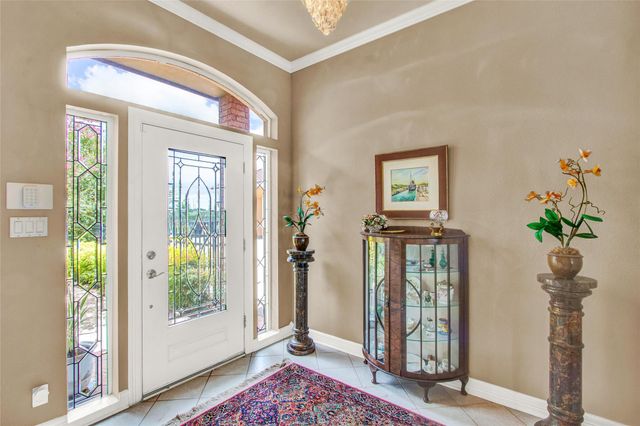 2668 E Bayshore Drive, San Leon, TX 77539