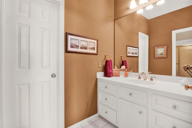 2668 E Bayshore Drive, San Leon, TX 77539