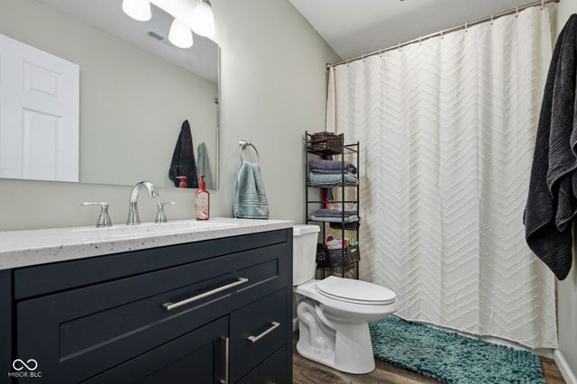 523 Fairview Drive, Columbus, IN 47201