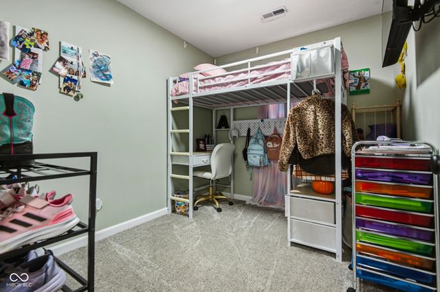 523 Fairview Drive, Columbus, IN 47201