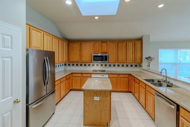 2448 Cimmaron Drive, Plano, TX 75025