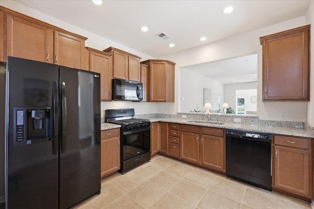 111 Harbor Point Court, Summerville, SC 29486