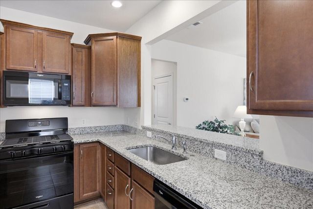111 Harbor Point Court, Summerville, SC 29486