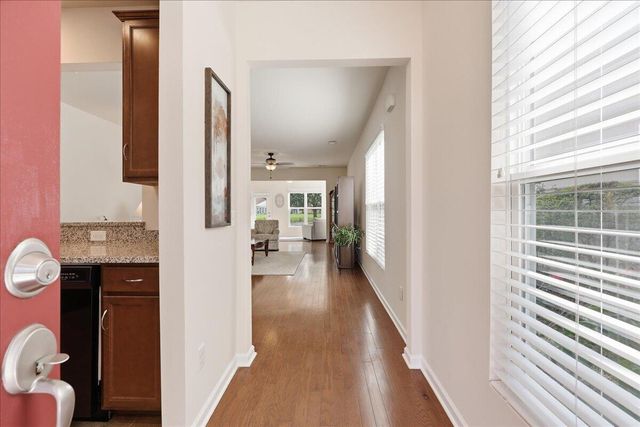 111 Harbor Point Court, Summerville, SC 29486