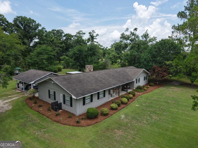 6788 Ga Highway 121 SE, Surrency, GA 31563