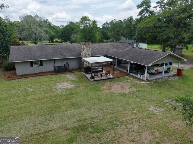 6788 Ga Highway 121 SE, Surrency, GA 31563
