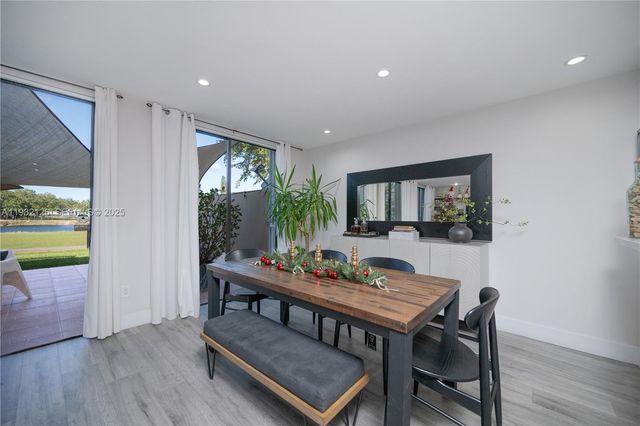 3322 Torremolinos Ave F-41B, Doral, FL 33178