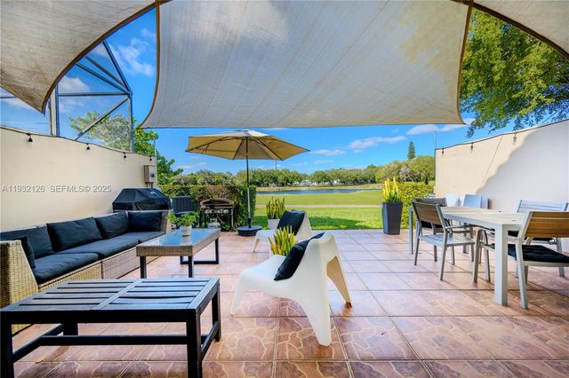 3322 Torremolinos Ave F-41B, Doral, FL 33178