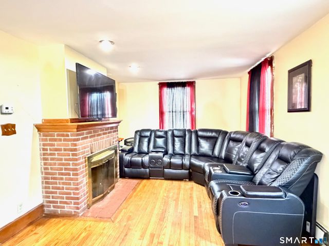 24 Byron Avenue, Ansonia, CT 06401