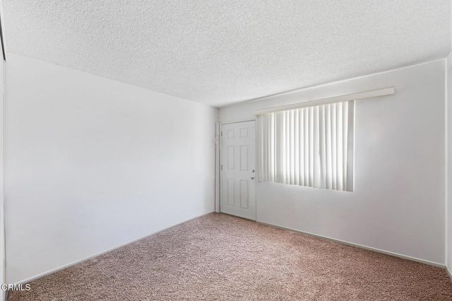 246 E Surfside Drive, Port Hueneme, CA 93041