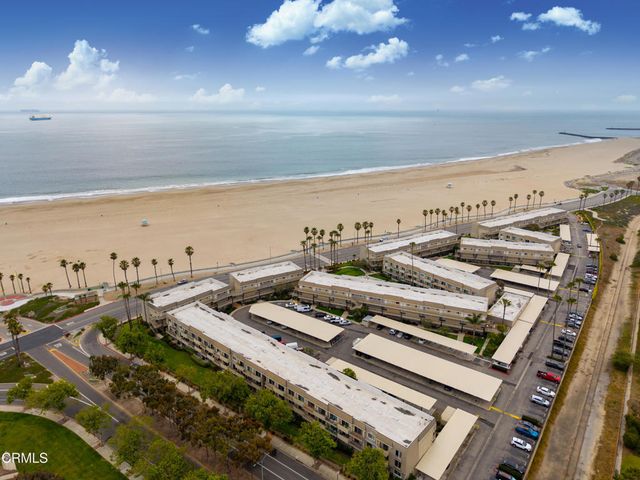 246 E Surfside Drive, Port Hueneme, CA 93041