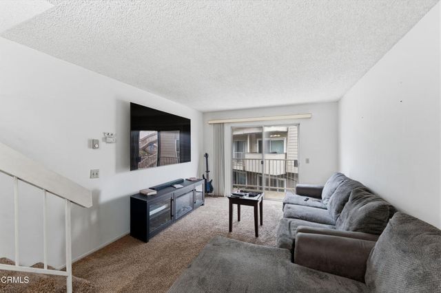 246 E Surfside Drive, Port Hueneme, CA 93041