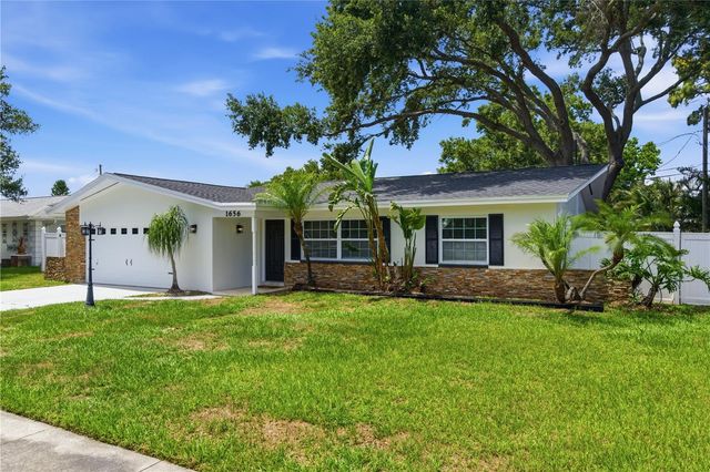 1656 WEBB DRIVE, Clearwater, FL 33755