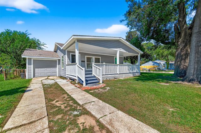 2217 10th Street, Galena Park, TX 77547