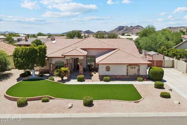 4637 W MISTY WILLOW Lane, Glendale, AZ 85310
