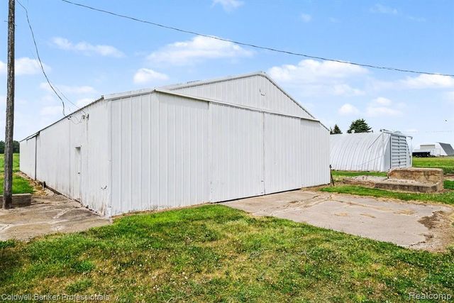 3105 E Dodge Road, Clio, MI 48420