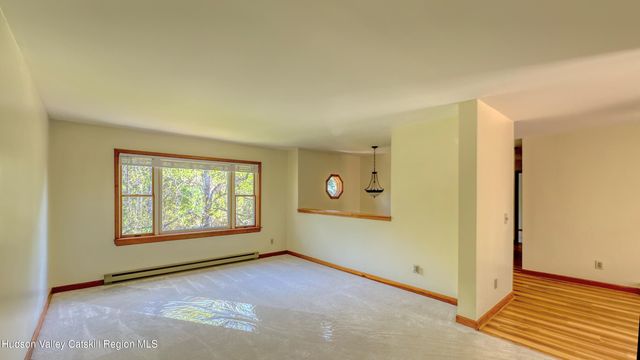 16 Appalachian Drive, Athens, NY 12015
