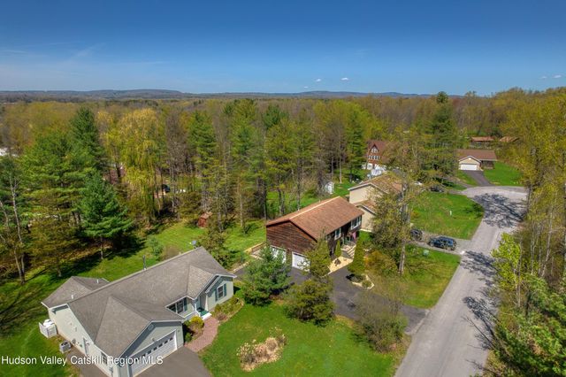 16 Appalachian Drive, Athens, NY 12015