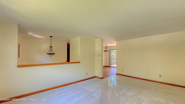 16 Appalachian Drive, Athens, NY 12015