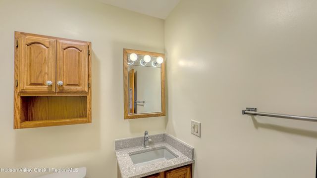 16 Appalachian Drive, Athens, NY 12015