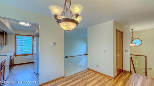 16 Appalachian Drive, Athens, NY 12015