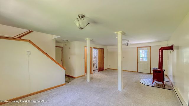 16 Appalachian Drive, Athens, NY 12015