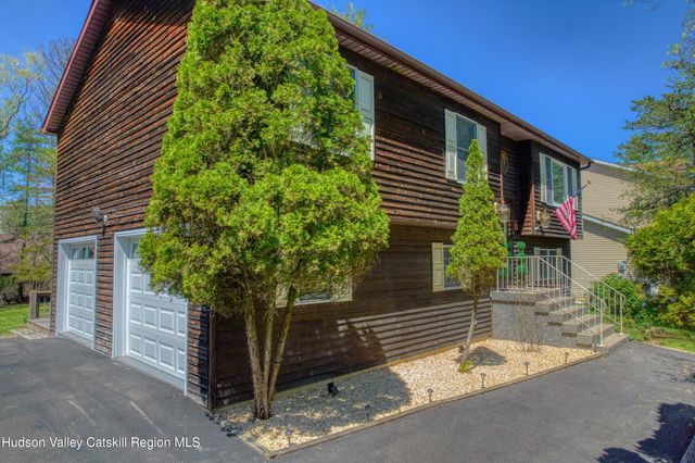 16 Appalachian Drive, Athens, NY 12015