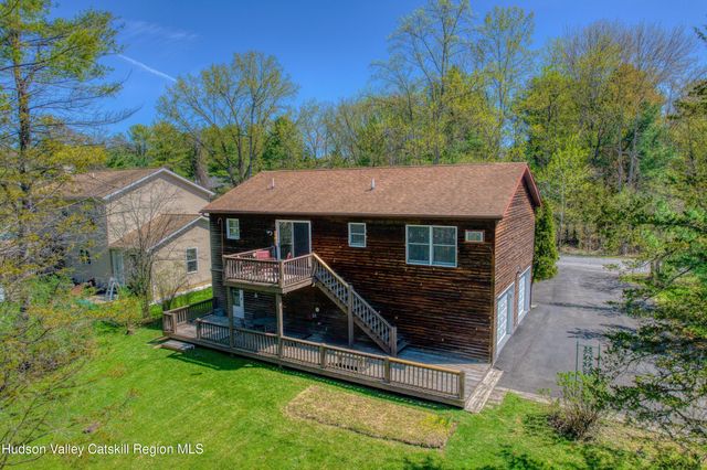 16 Appalachian Drive, Athens, NY 12015