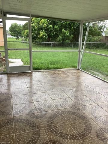 1737 42nd ST SW, Naples, FL 34116