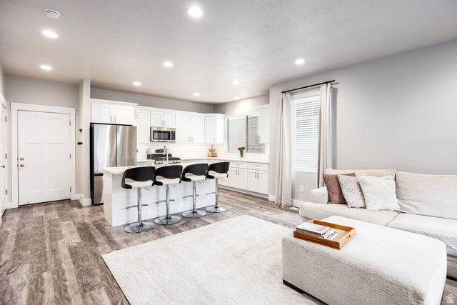 12723 S DOC SORENSON LN, Riverton, UT 84065