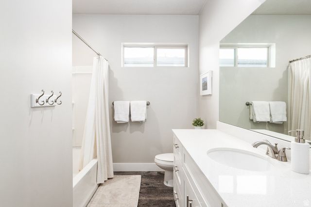 12723 S DOC SORENSON LN, Riverton, UT 84065