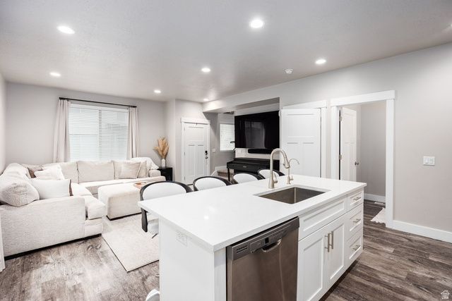 12723 S DOC SORENSON LN, Riverton, UT 84065