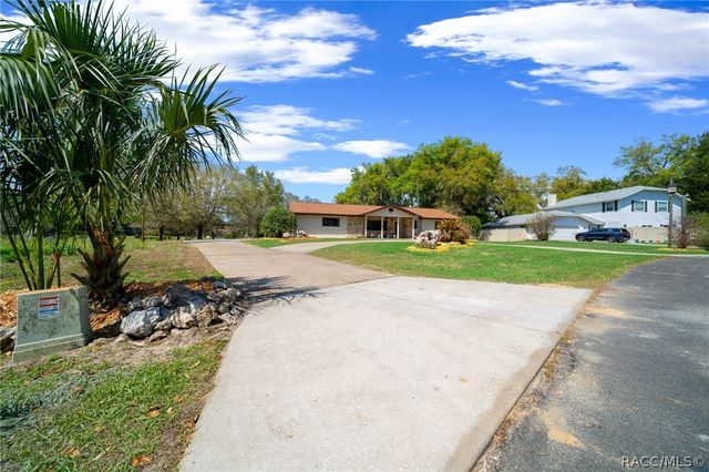 9923 E Saint Regis Court, Inverness, FL 34450