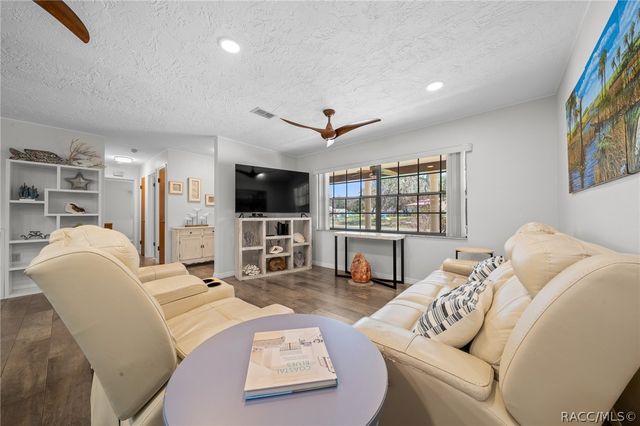 9923 E Saint Regis Court, Inverness, FL 34450