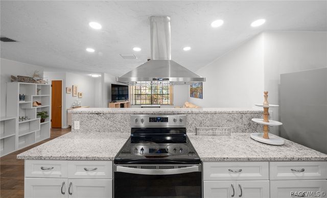 9923 E Saint Regis Court, Inverness, FL 34450