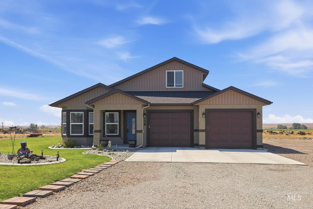 178 E Syringa Loop, Shoshone, ID 83352 photo 1