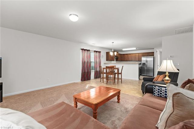 5059 Mount Hope Drive, Winston-salem, NC 27107