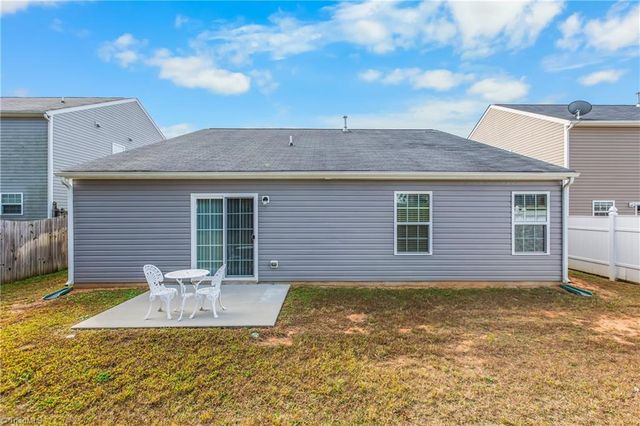 5059 Mount Hope Drive, Winston-salem, NC 27107
