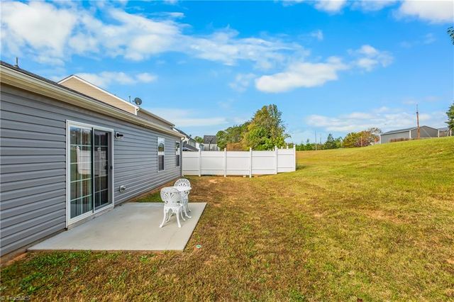 5059 Mount Hope Drive, Winston-salem, NC 27107