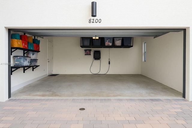 8200 NW 43rd St, Doral, FL 33166