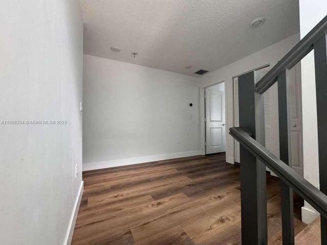 8200 NW 43rd St, Doral, FL 33166