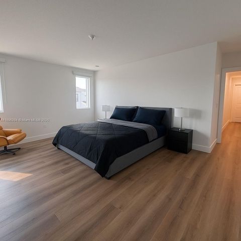 8200 NW 43rd St, Doral, FL 33166