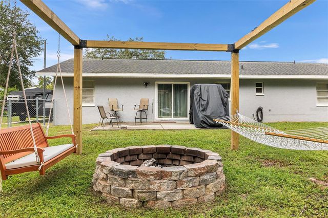3761 N HIAWATHA TER, Crystal River, FL 34428