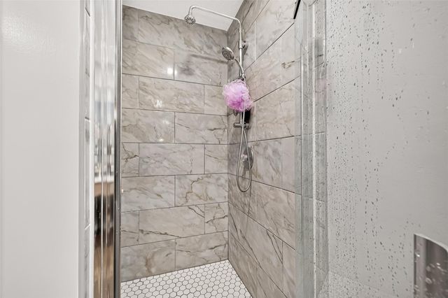 8815 Driftstone Drive, Spring, TX 77379